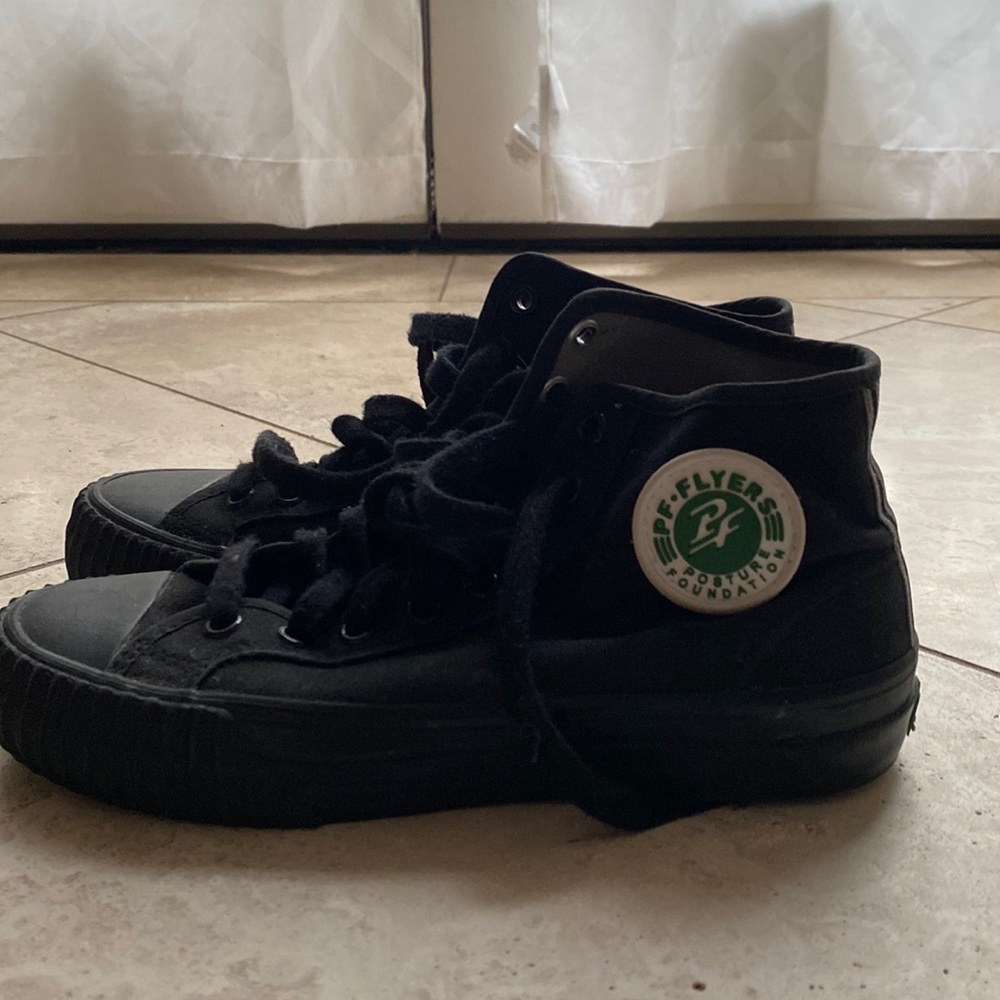 PF Flyers Hightops women’s 7